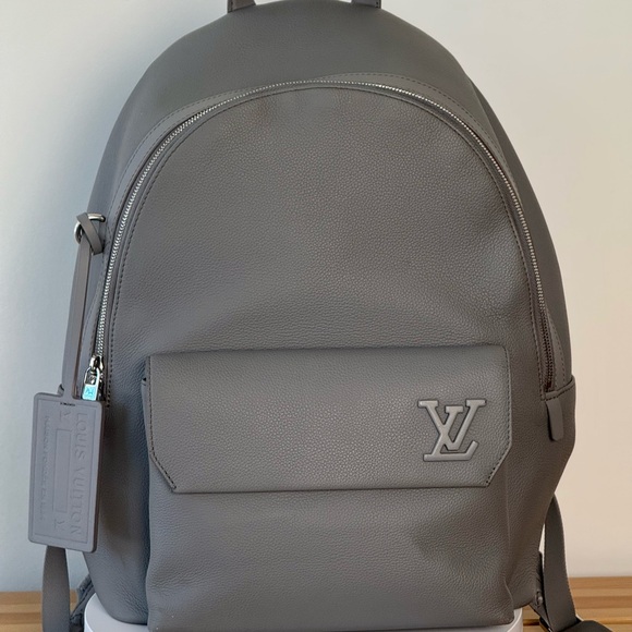 Louis Vuitton Taurillon Leather Backpack Gray - Picture 1 of 12